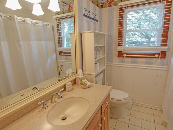 Isle Of Palms Home 1015247