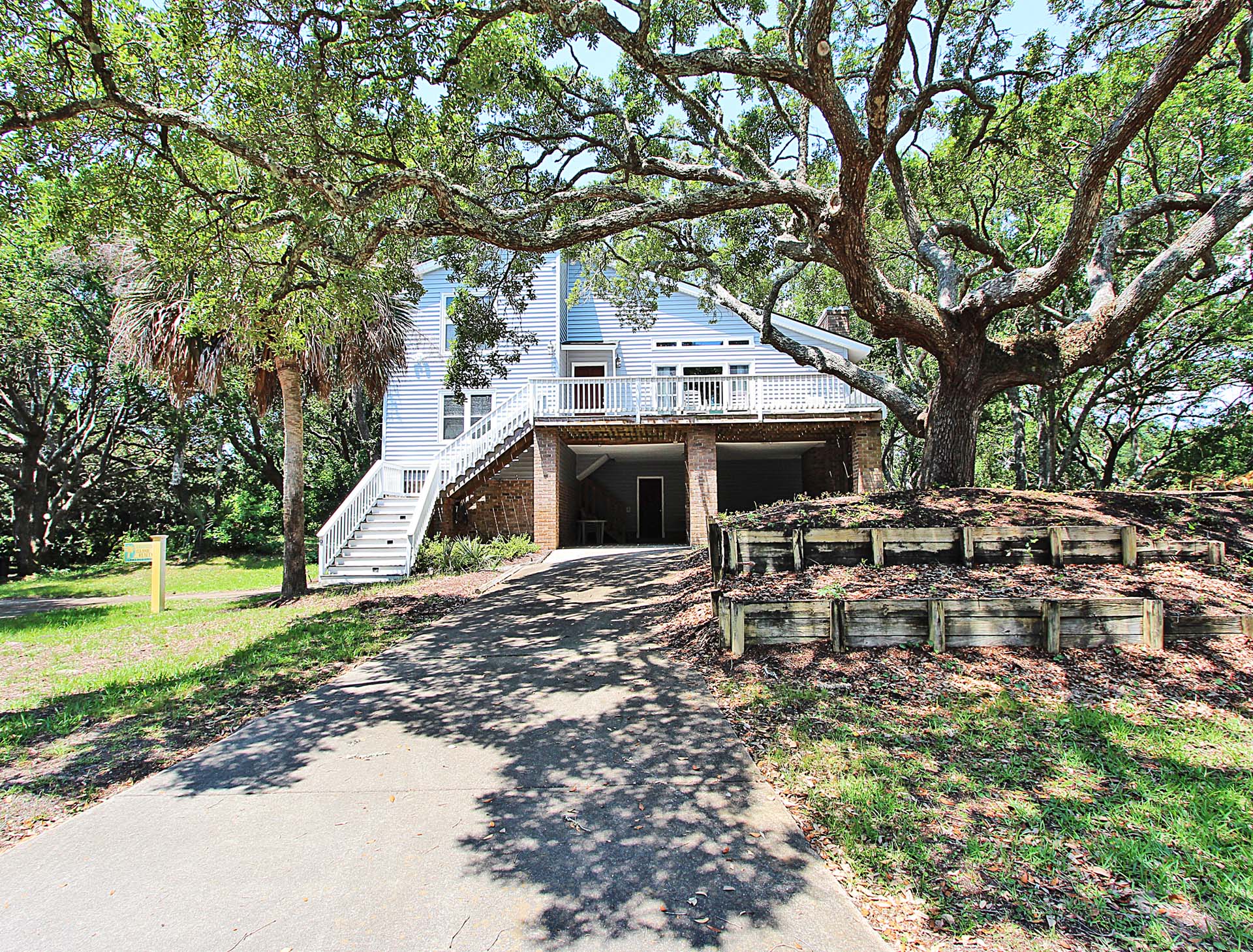 Isle Of Palms Home 1015247