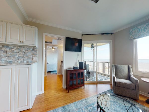 Isle Of Palms Condo 1015249