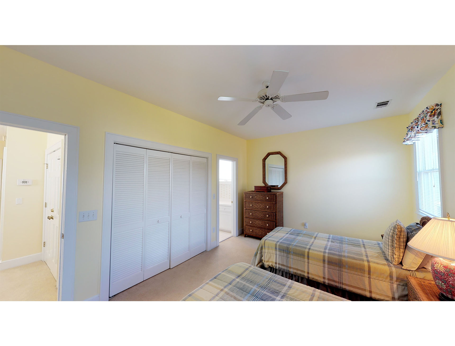 Isle Of Palms Home 1015250