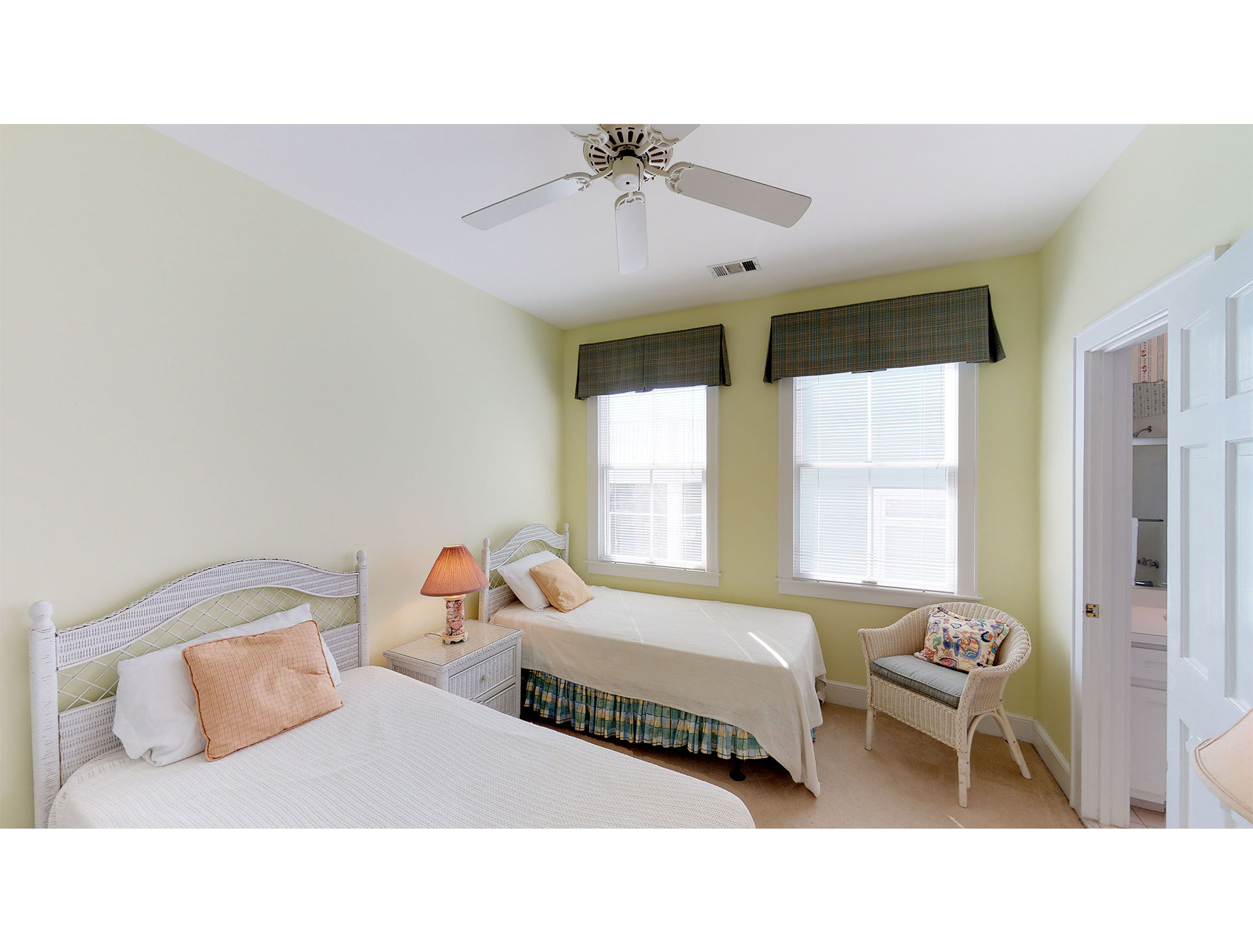 Isle Of Palms Home 1015250