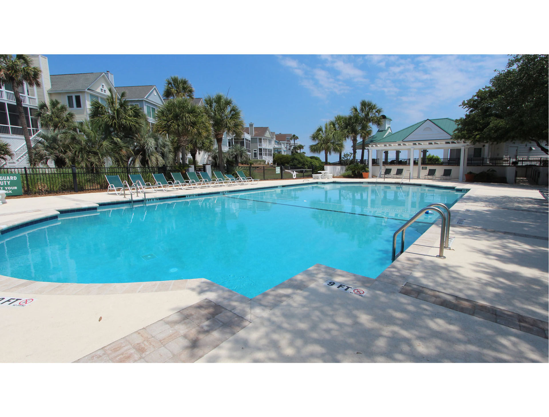 Isle Of Palms Home 1015250
