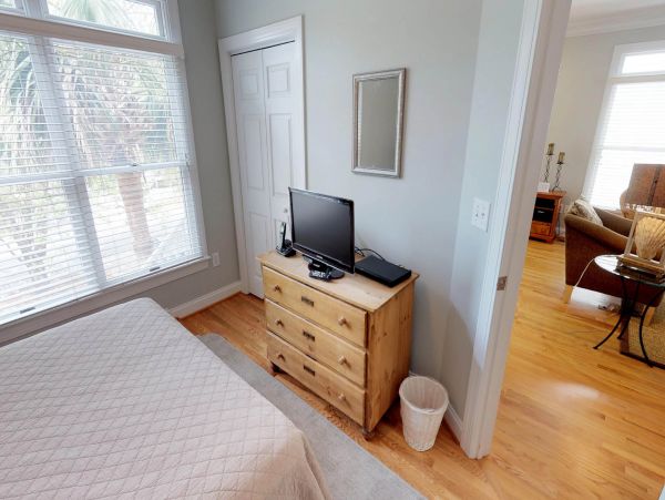 Isle Of Palms Home 1015251