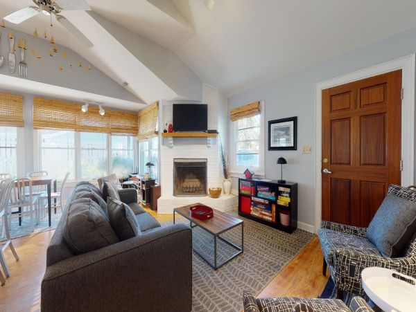 Isle Of Palms Home 1015259