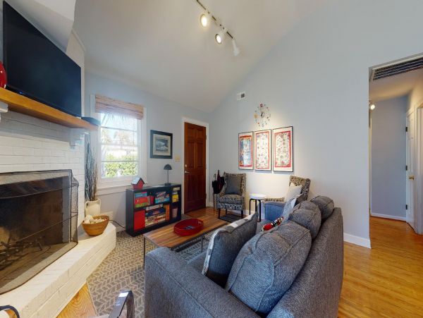 Isle Of Palms Home 1015259
