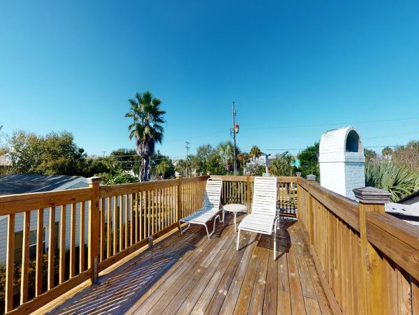 Isle Of Palms Home 1015259