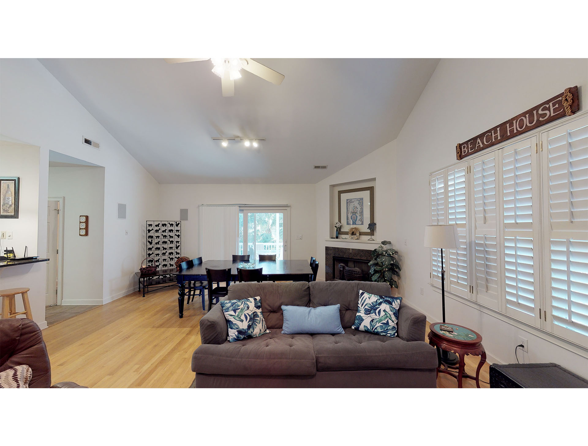 Isle Of Palms Home 1015263