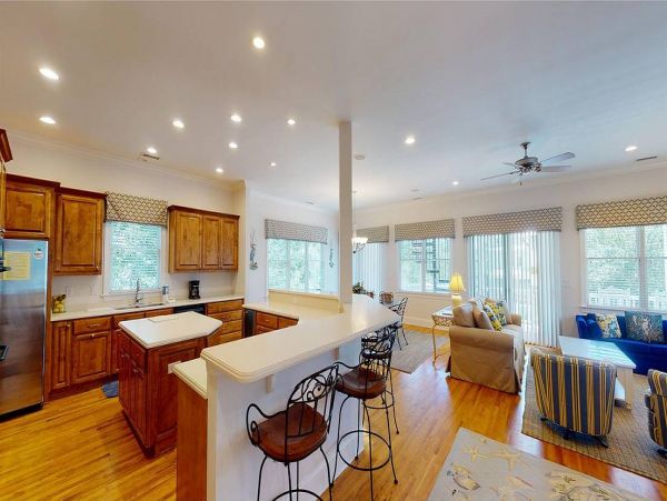 Isle Of Palms Home 1015273