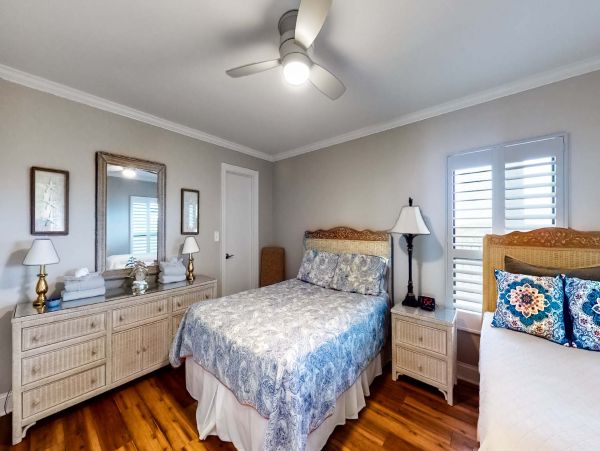 Isle Of Palms Condo 1015274