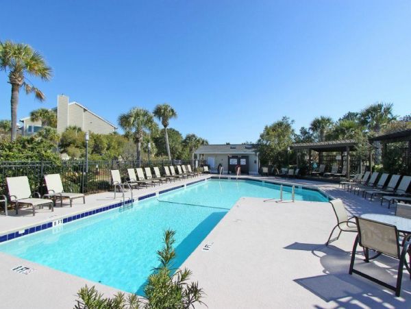 Three Bedroom Rental Lagoon & Golf Course Views