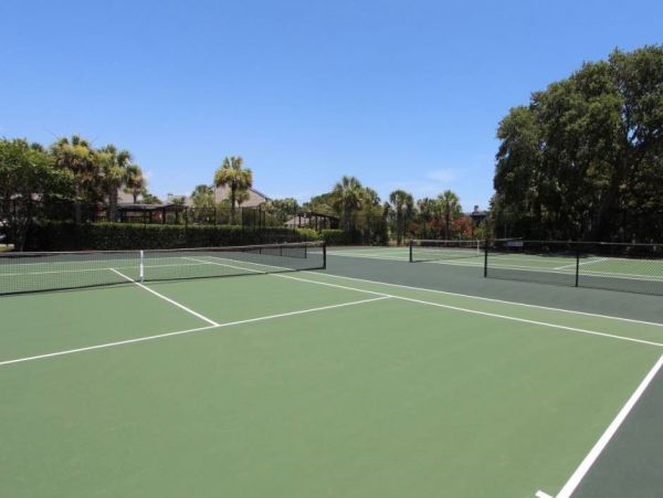 Three Bedroom Rental Lagoon & Golf Course Views