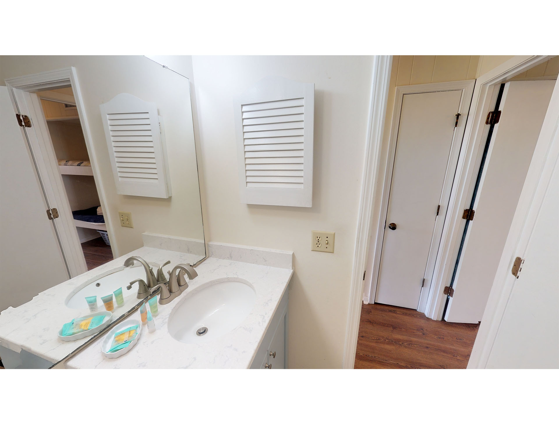 Isle Of Palms Condo 1015277