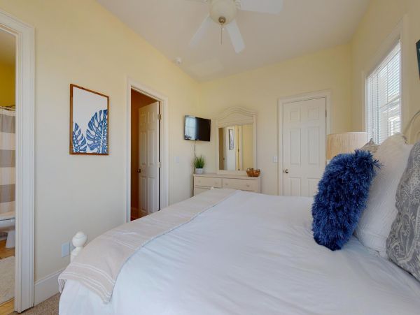 Spacious Getaway with Pool & Steps from the Beach in Isle of Palms