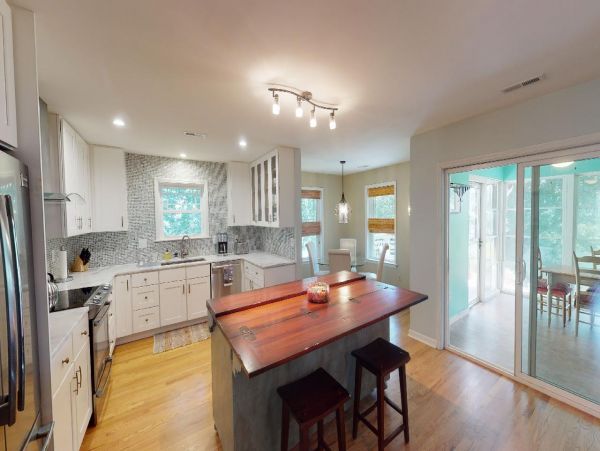 Isle Of Palms Home 1015281