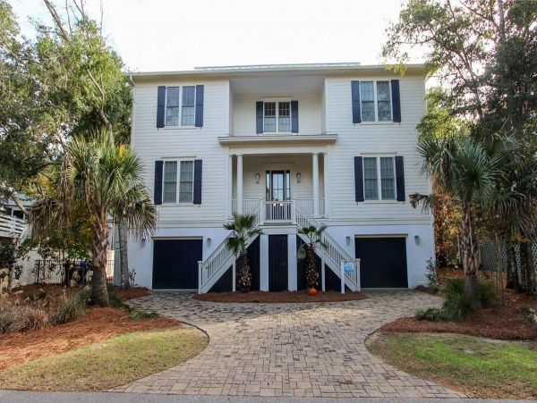 Isle Of Palms Home 1015300