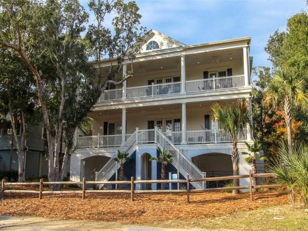 Isle Of Palms Home 1015300