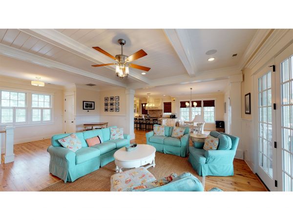 Isle Of Palms Home 1015300