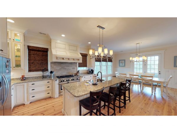 Isle Of Palms Home 1015300