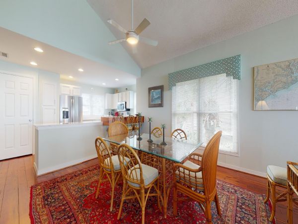 Isle Of Palms Home 1015302