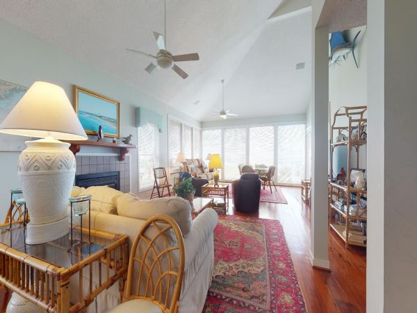 Isle Of Palms Home 1015302