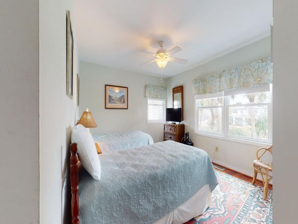 Isle Of Palms Home 1015302