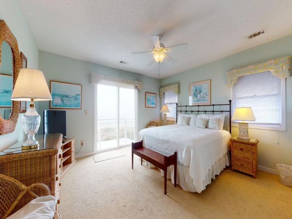 Isle Of Palms Home 1015302