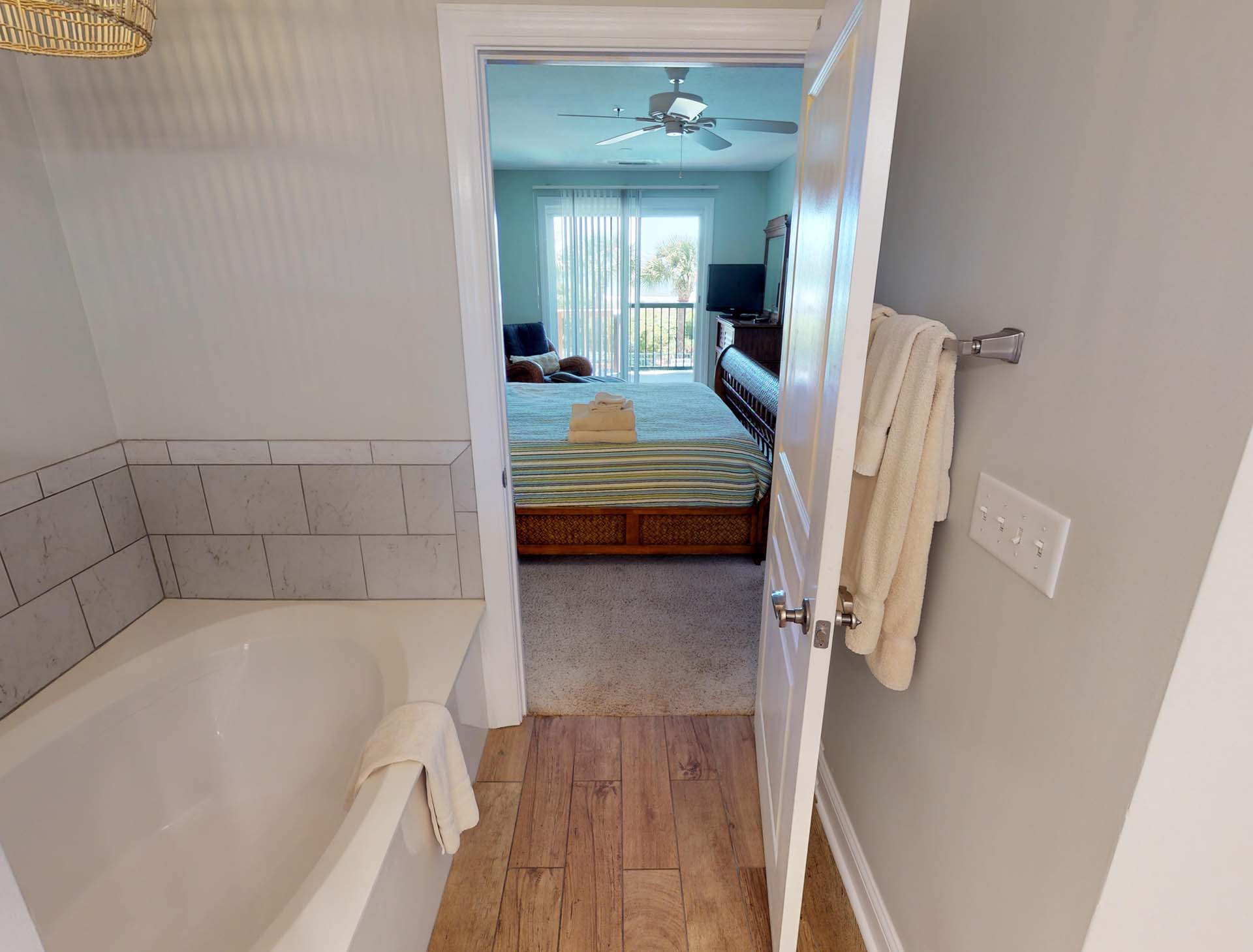 Isle Of Palms Condo 1015306