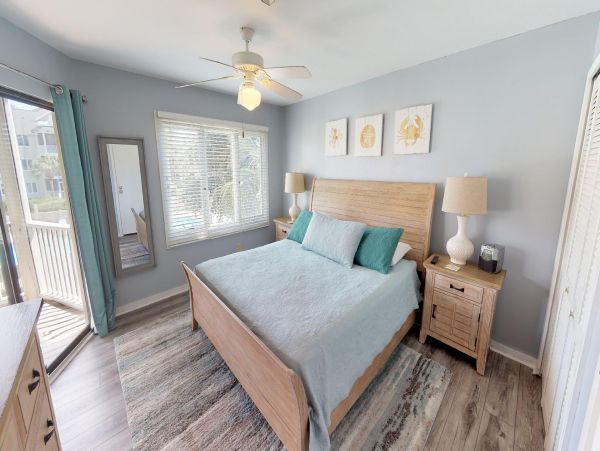 Isle Of Palms Condo 1015309