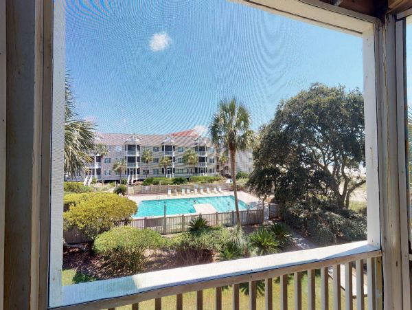 Isle Of Palms Condo 1015309