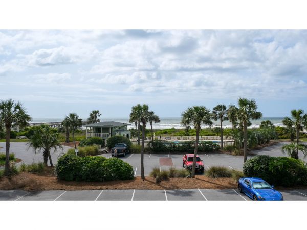 Isle Of Palms Condo 1015311