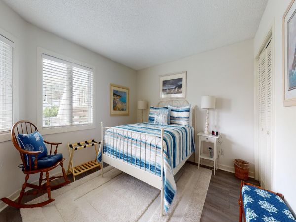 Isle Of Palms Condo 1015316