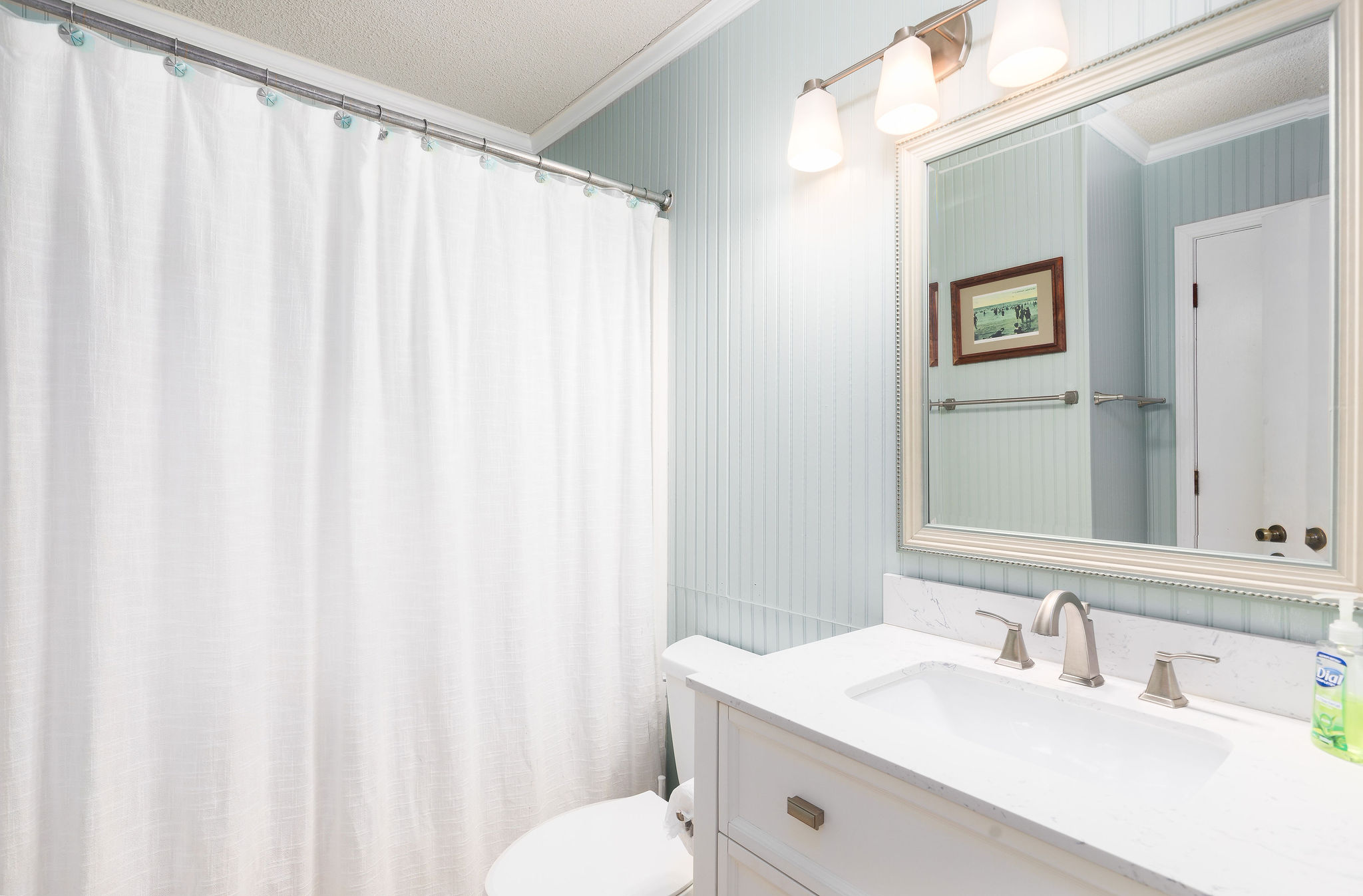Steps to Beach Vacation Condo One Bedroom