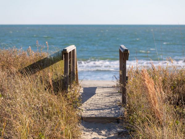 Steps to Beach Vacation Condo One Bedroom