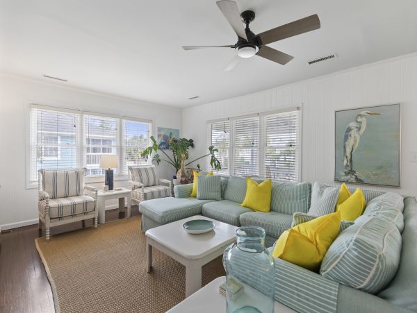 Isle Of Palms Home 1015328