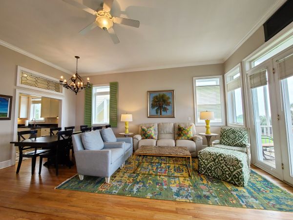 Isle Of Palms Home 1015329