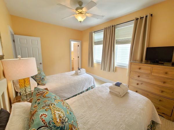 Isle Of Palms Home 1015329