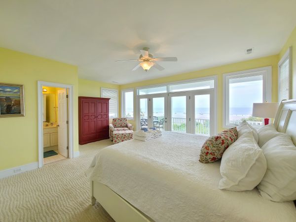 Isle Of Palms Home 1015329