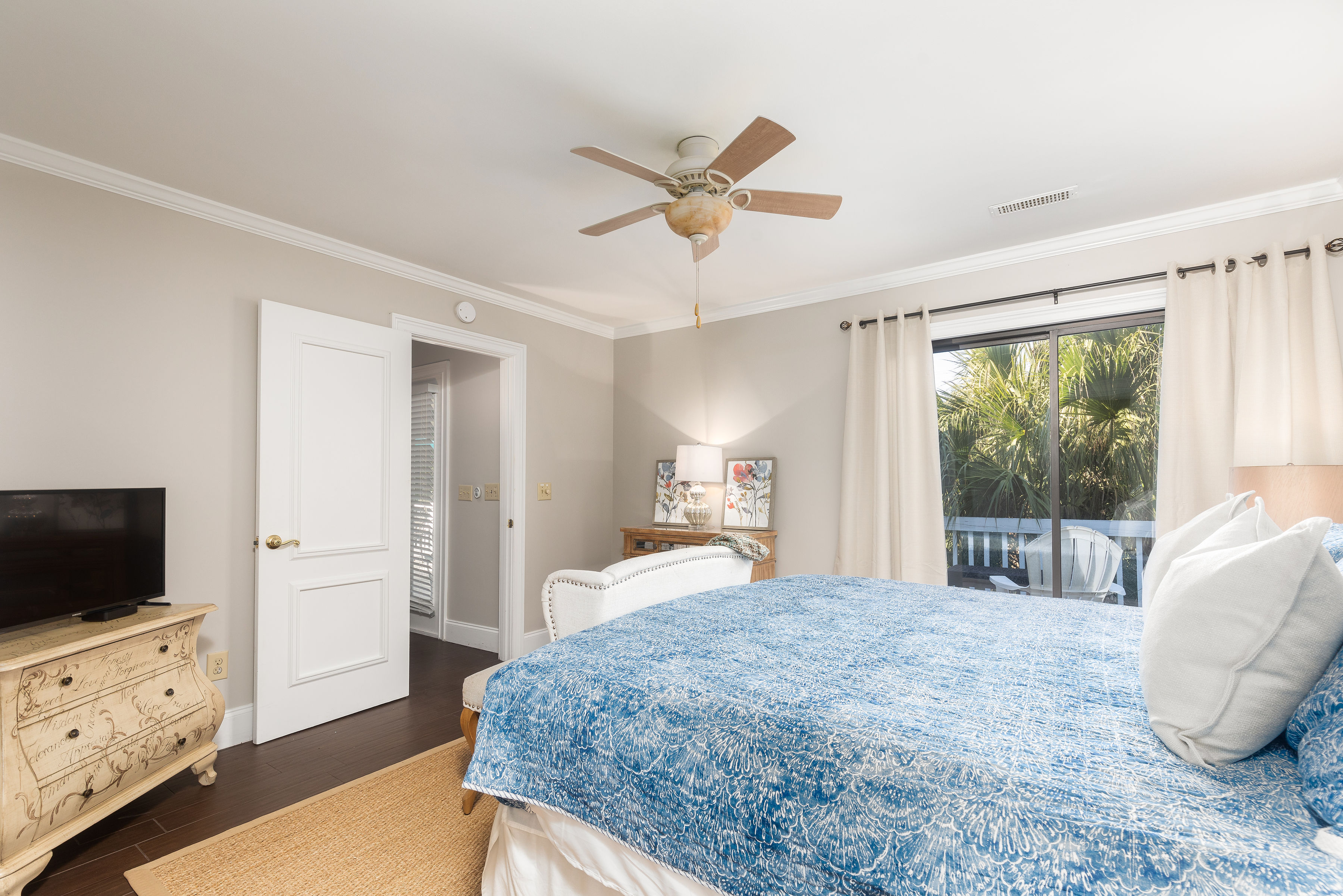 Isle Of Palms Home 1015331