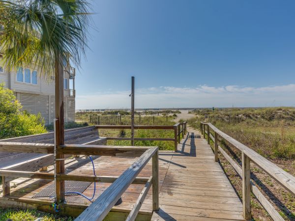 Isle Of Palms Condo 1015332