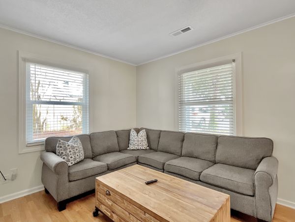 Charming Beach House with 4 Bedrooms in Isle of Palms