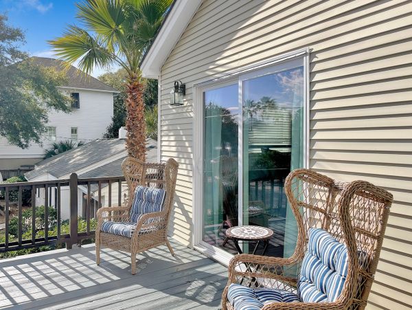 Charming Beach House with 4 Bedrooms in Isle of Palms