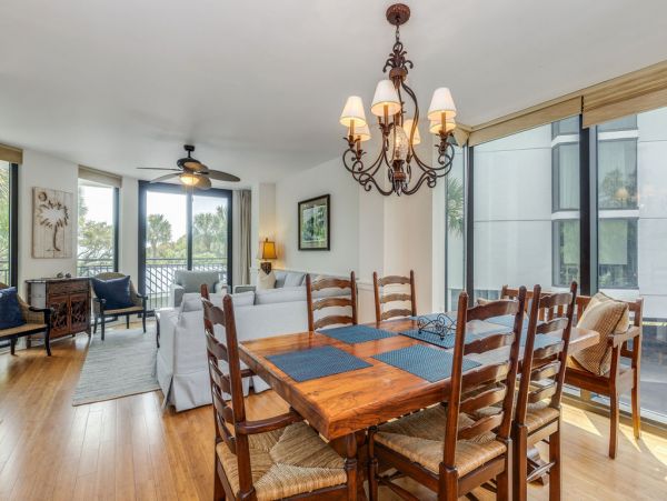 Isle Of Palms Condo 1015337