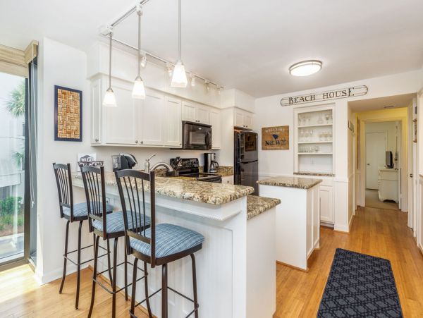 Isle Of Palms Condo 1015337