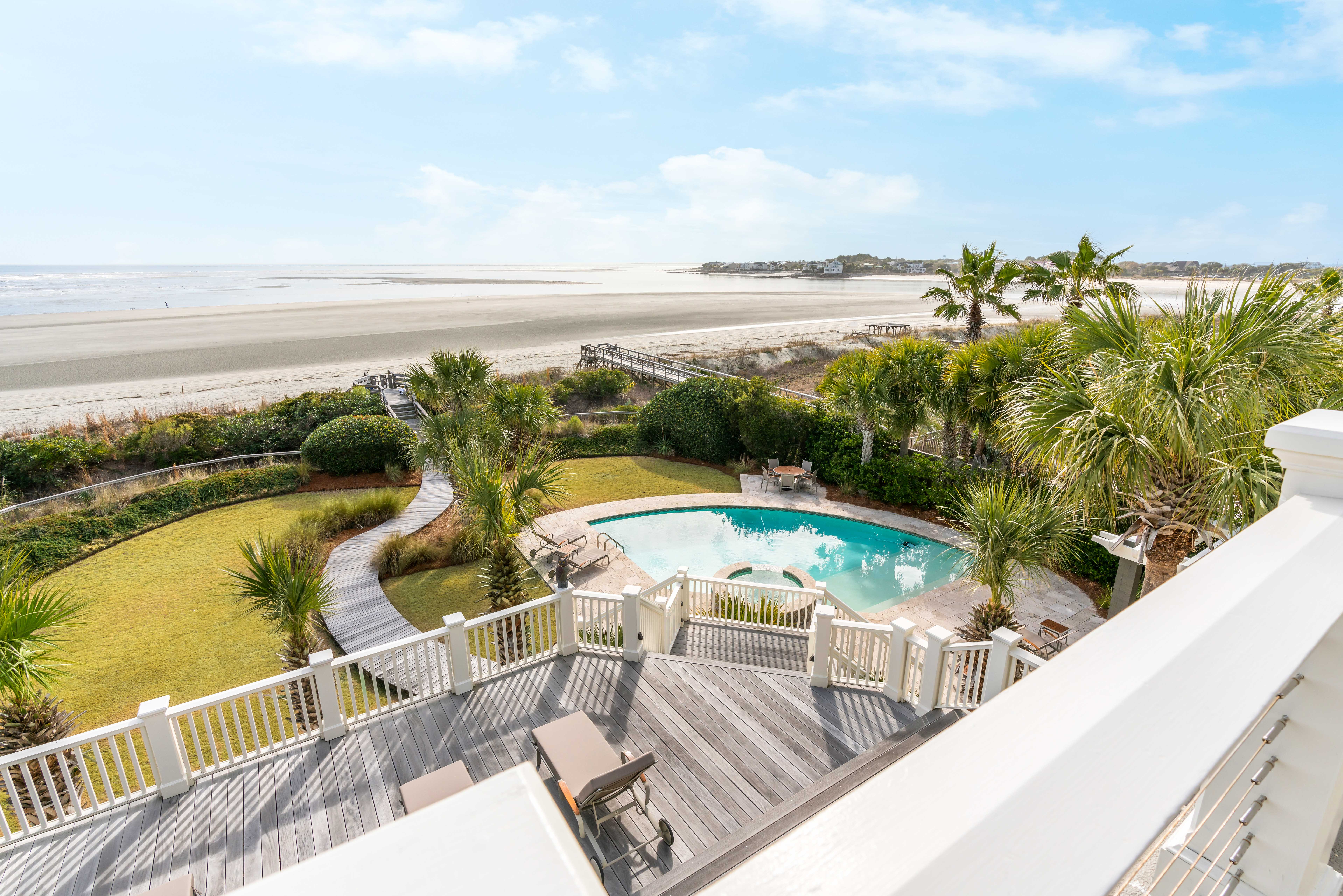 Oceanfront 8 Bedroom Luxury Vacation Home