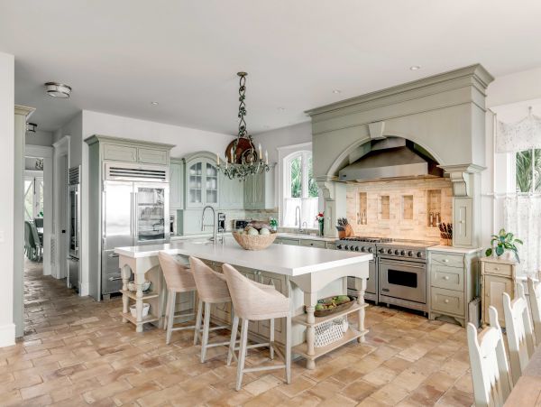 Oceanfront 8 Bedroom Luxury Vacation Home