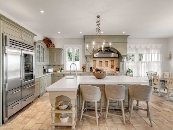 Oceanfront 8 Bedroom Luxury Vacation Home