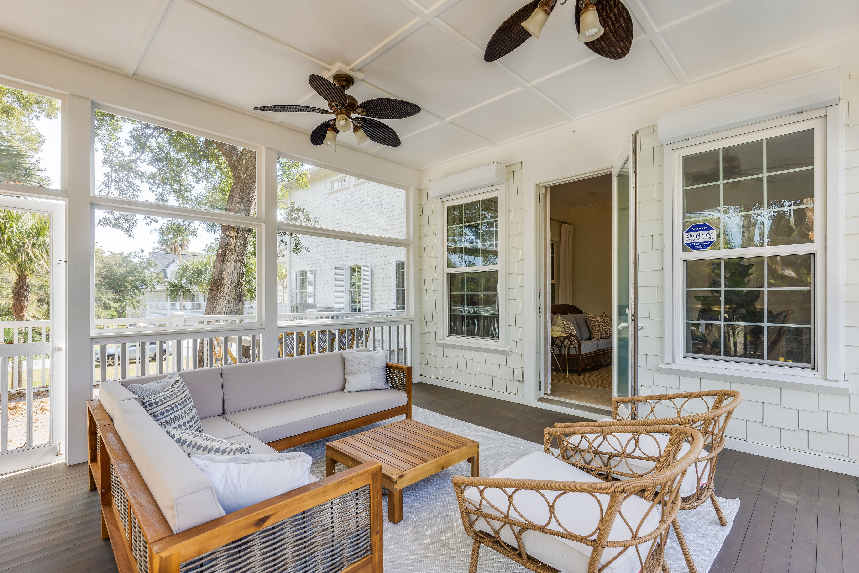 Isle Of Palms Home 1015339