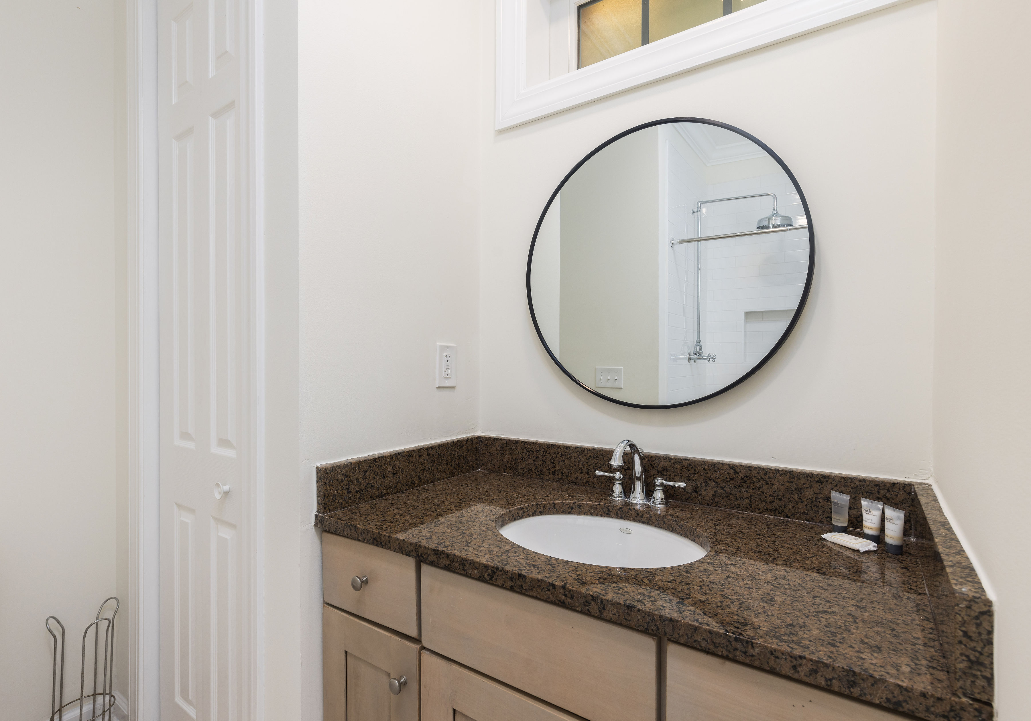 Isle Of Palms Home 1015339
