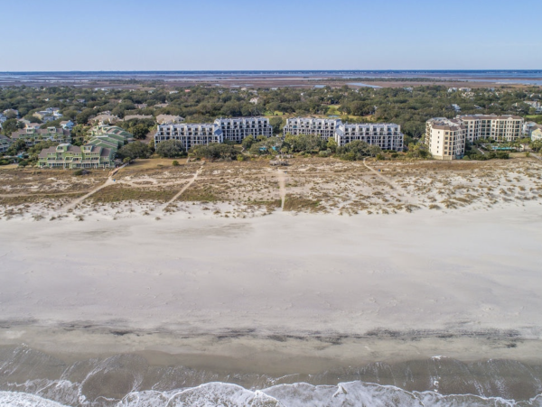 Isle of Palms Beachfront Lovely