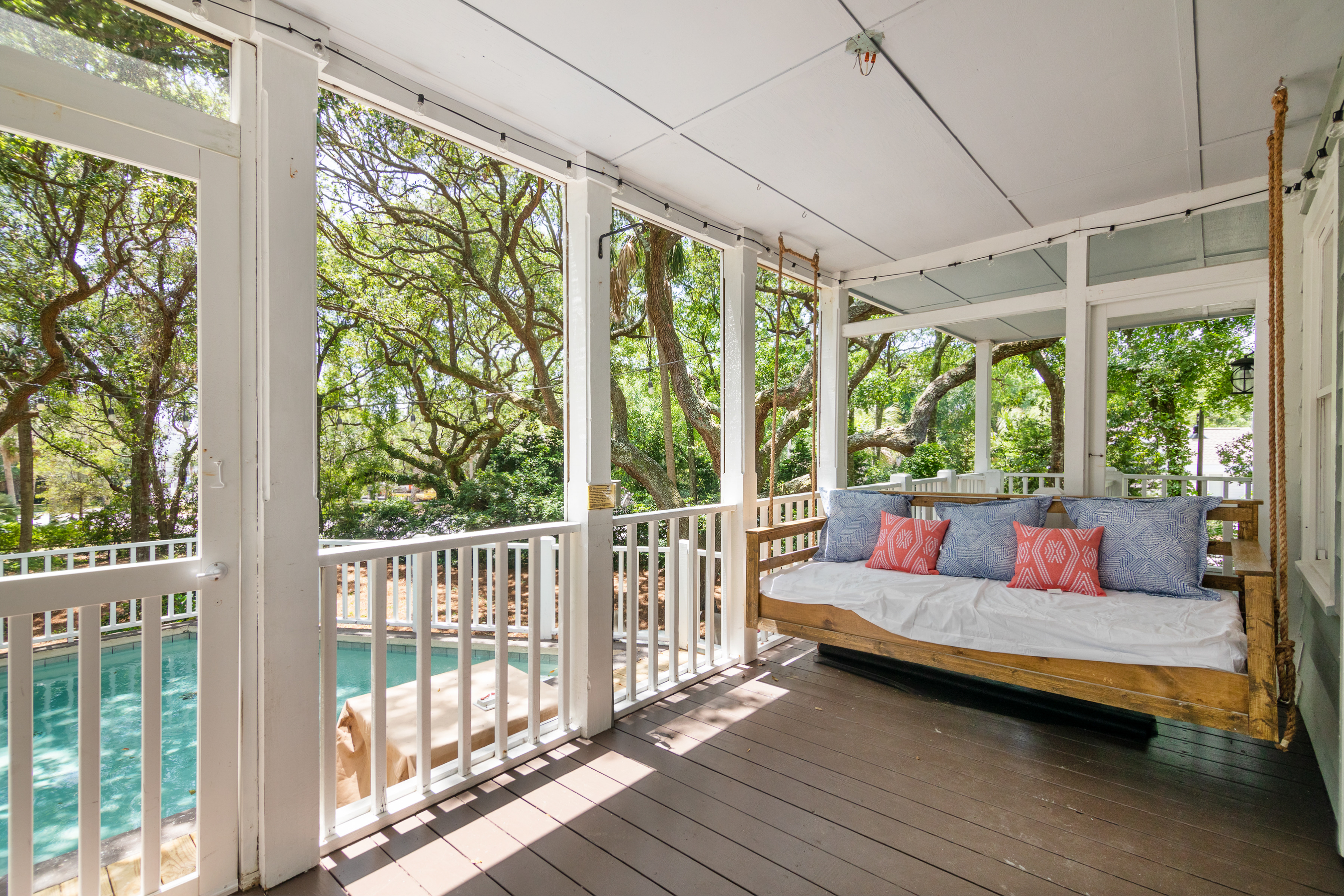 Beautiful Isle Of Palms Vacation Home Walk to Beach w/ Pool